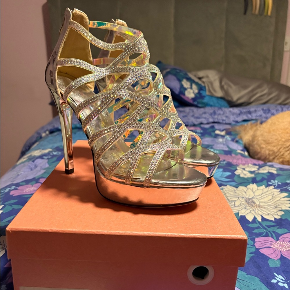 Silver Holographic Platform Heels Size 8.5 Rhinestone Strappy Sandals